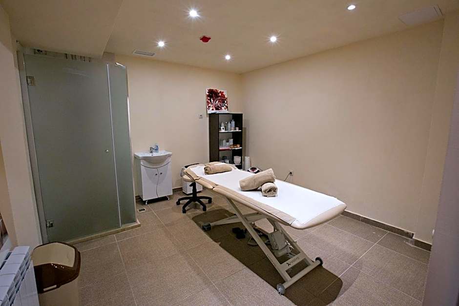 Royal Grand Hotel and Spa - All Inclusive and Free beach accsess