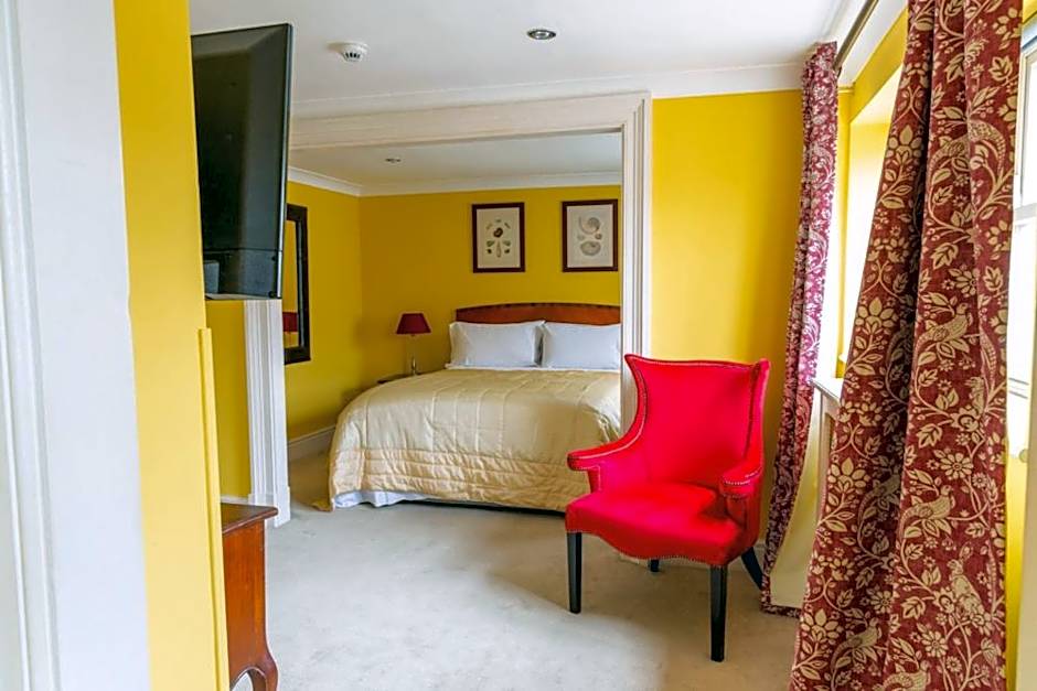 Angel and Royal Hotel