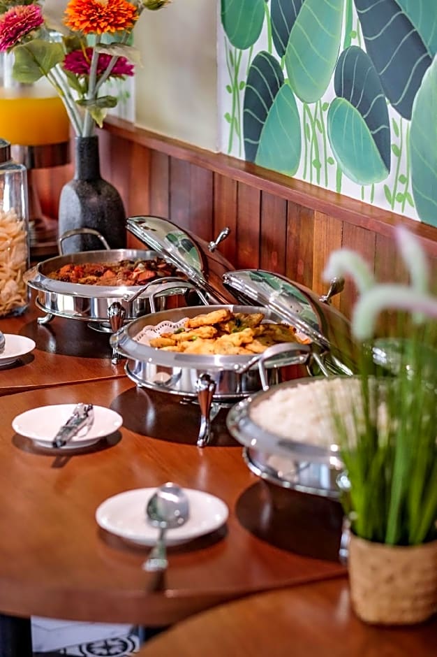 Hotel Youstay Semarang by Sinergi