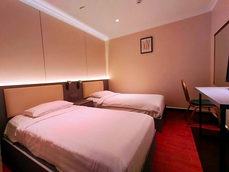 Hotel O GHC Near Penang Street Art Formerly Queen City Hotel