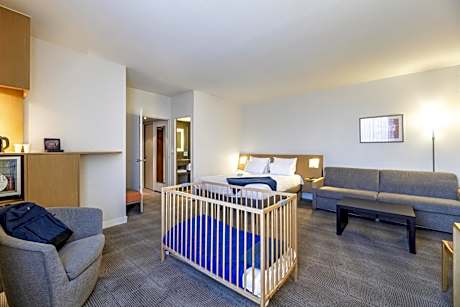 Executive Double Room with Sofa Bed
