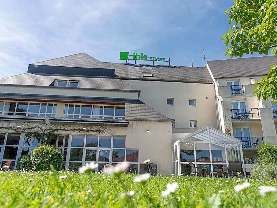 Ibis Styles Chinon