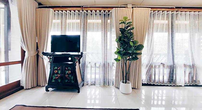 Green Riverside Homestay