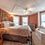 Cranmore Mountain Lodge Bed & Breakfast