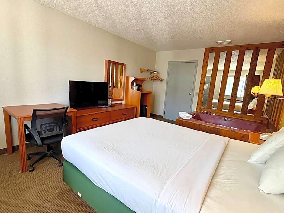 Americas Best Value Inn St. Ignace