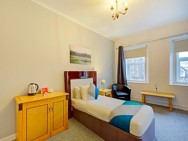 OYO Eastbank Hotel, Speyside Scotland