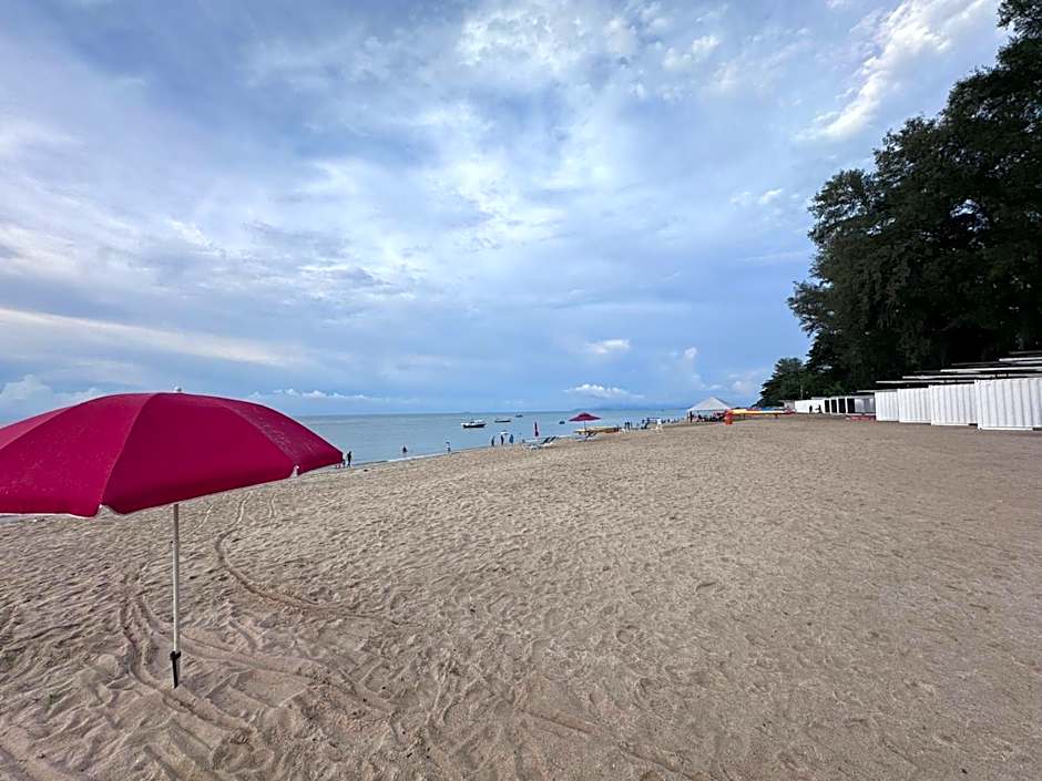 By The Sea with Side Seaview #363A