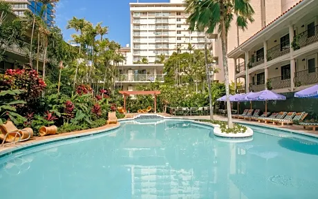 Wayfinder Waikiki
