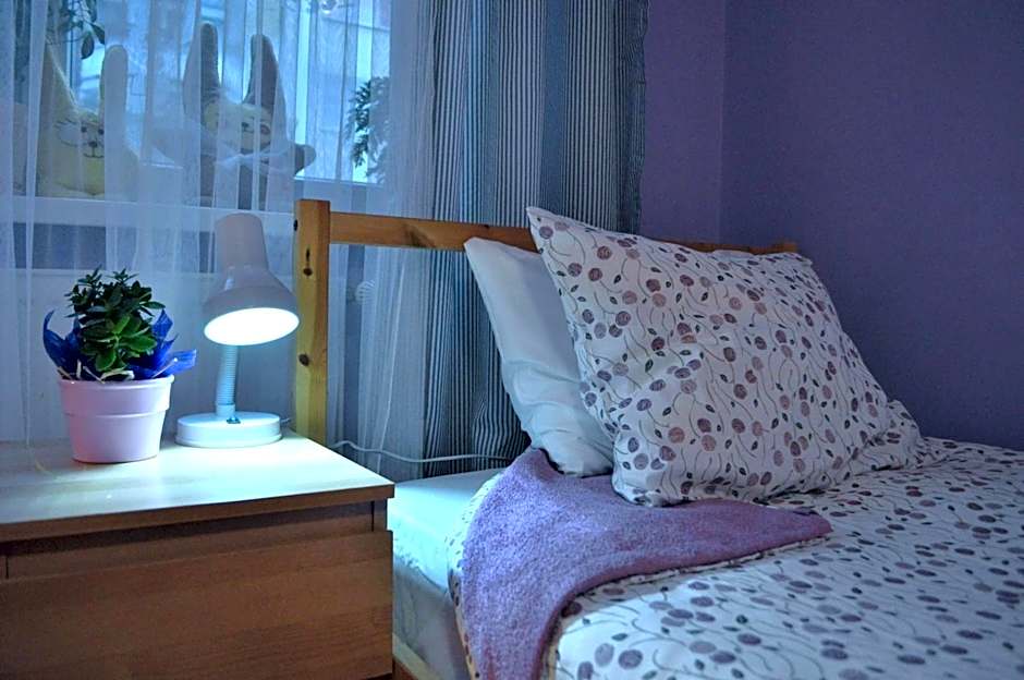 Happy House Hostel