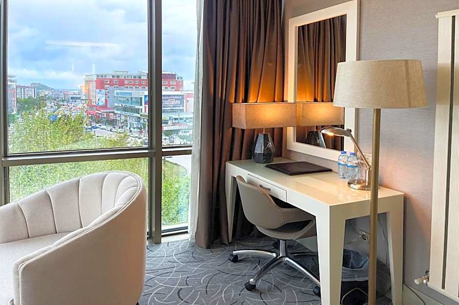 The Conforium Hotel Van