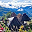 Hiwang Native House Inn & Viewdeck