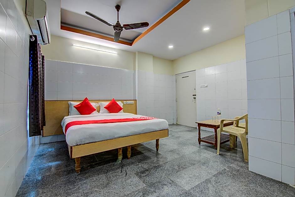 Hotel O Mayur's Residency