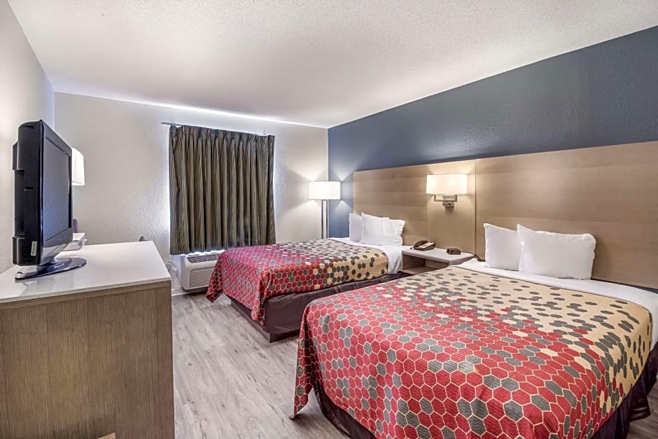 Econo Lodge Cherry Point
