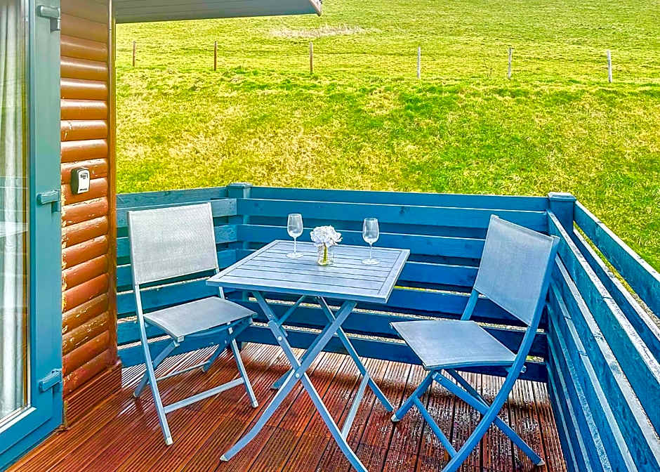 Pant Wilkin Lodges And Equestrian Centre