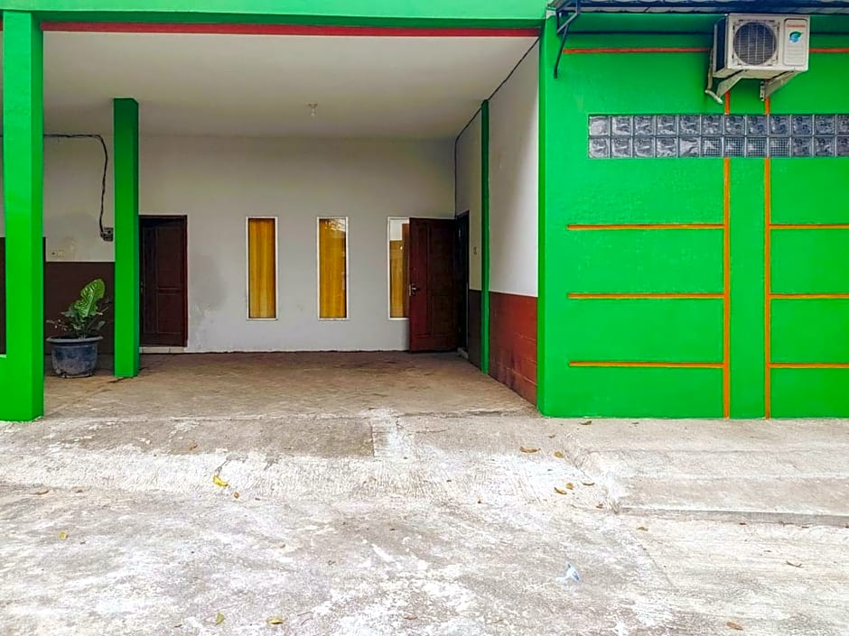 Artcho Residence near Pantai Bentar Probolinggo