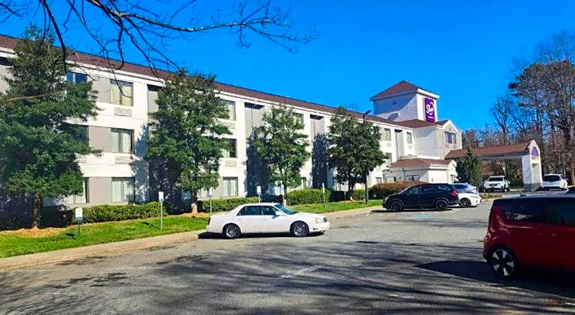 Sleep Inn Airport - Billy Graham Parkway
