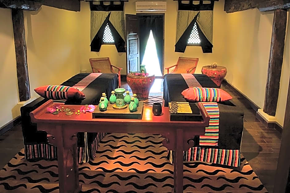 Banyan Tree Ringha