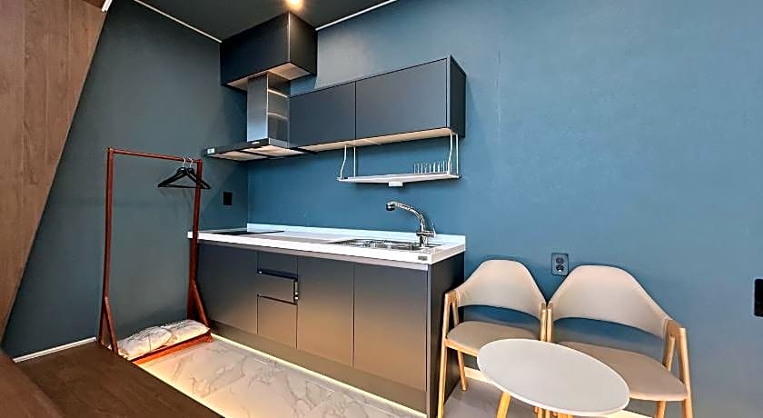 Gyeongnam goseong Hotel With7