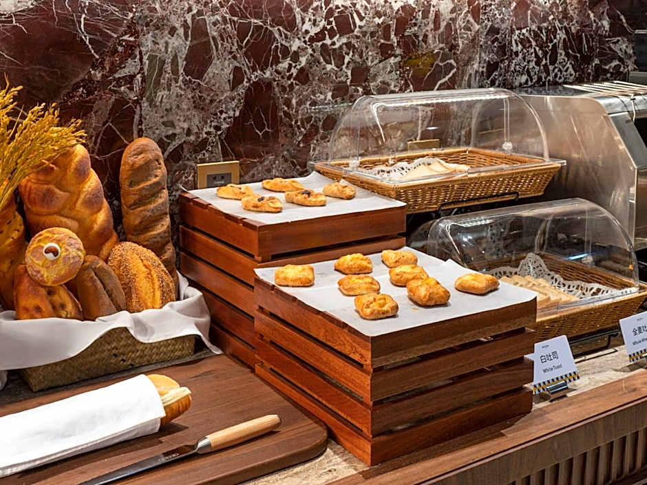 Mercure Lanzhou Zhengning Road