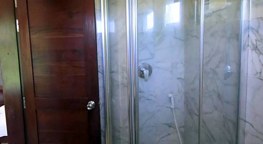 Antares Dhangethi and Spa