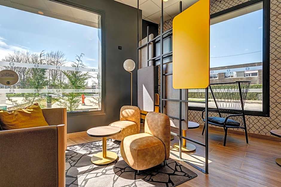 B&B Hotel Bois d'Arcy Saint Quentin en Yvelines