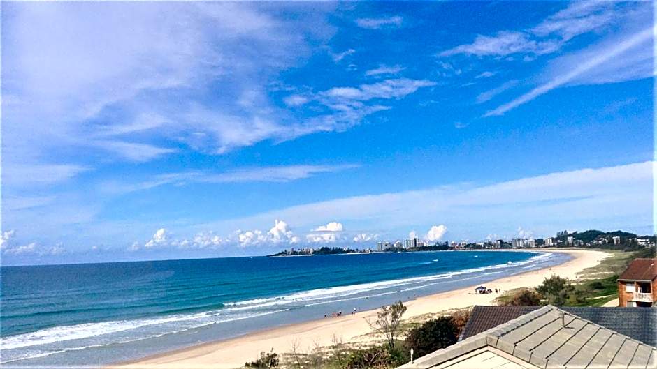 Pacific Surf Absolute Beachfront Apartments