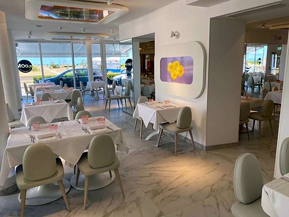 Marina Suites & Apartments 4 stelle S