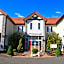Petit Hotel Blane Neige