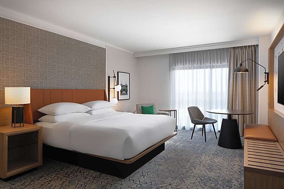 Sheraton Westport Plaza Hotel St. Louis