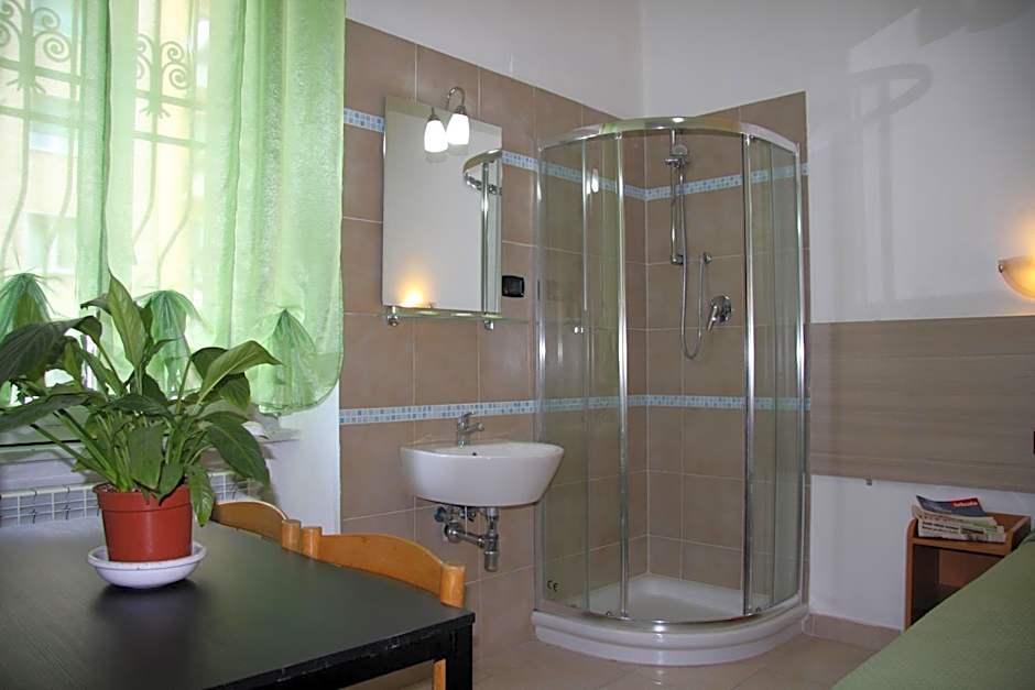 Hotel Adelchi