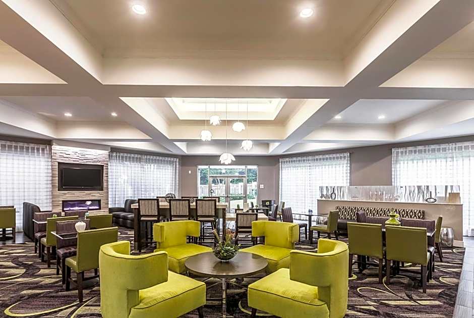 La Quinta Inn & Suites by Wyndham Atlanta Alpharetta