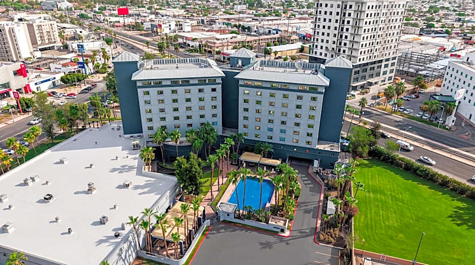 Holiday Inn Mexicali - Centro Civico by IHG