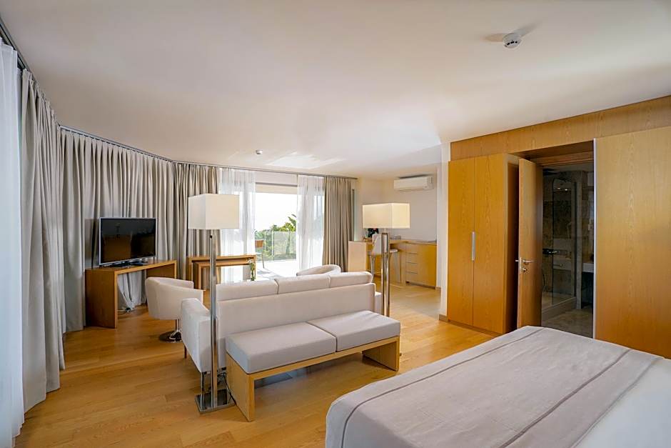 ON'LIVE HOTEL