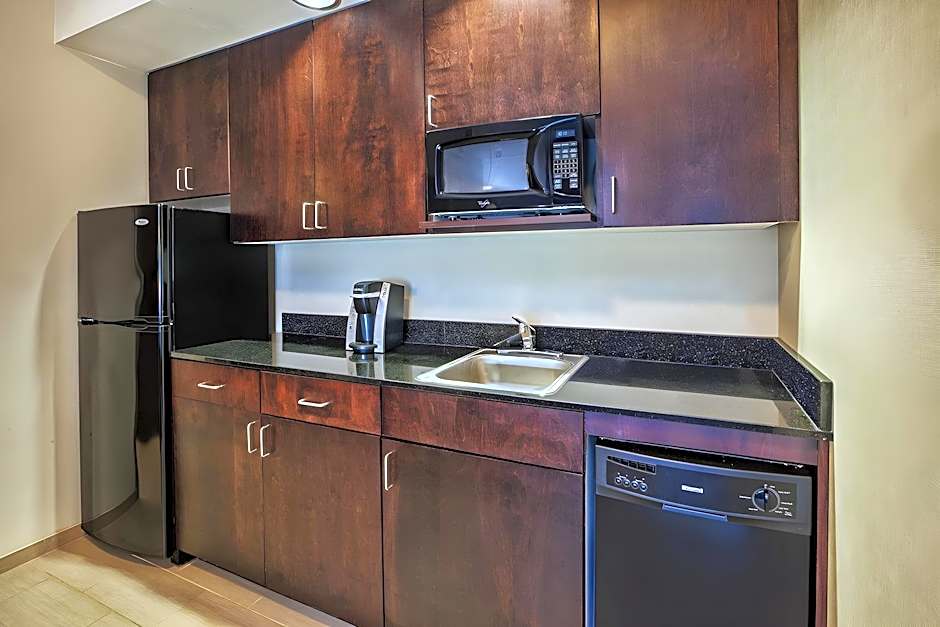 Holiday Inn Express Hotel and Suites Dayton South I 675 By IHG