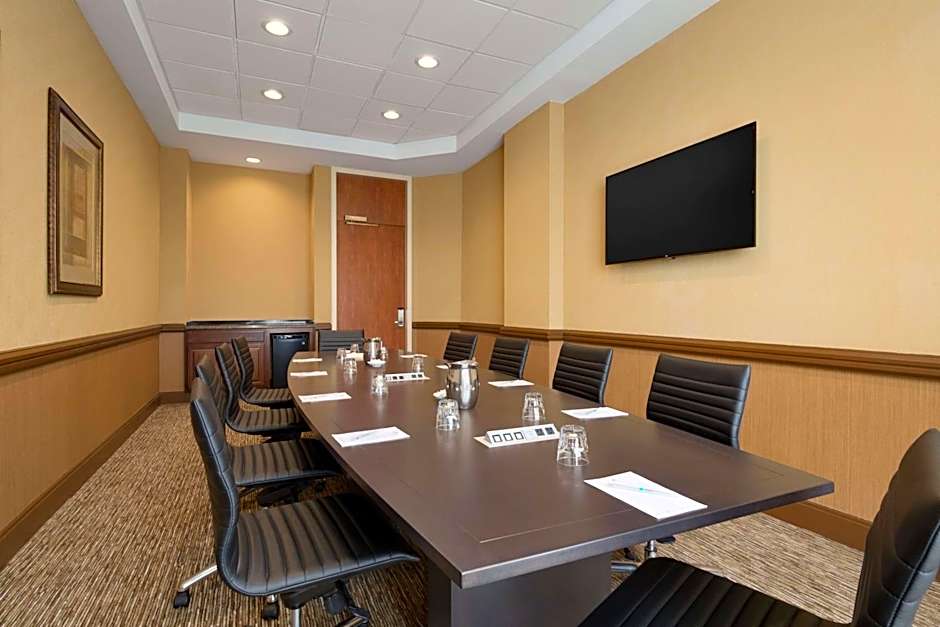 Embassy Suites by Hilton Baltimore-At BWI Airport