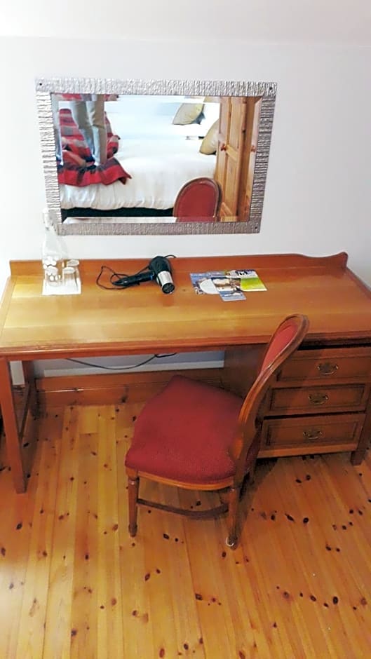 Rockfield Manor B&B, Knock