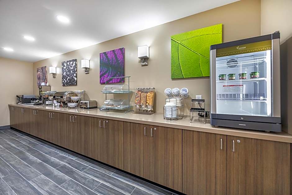 Sleep Inn & Suites Salina I-135