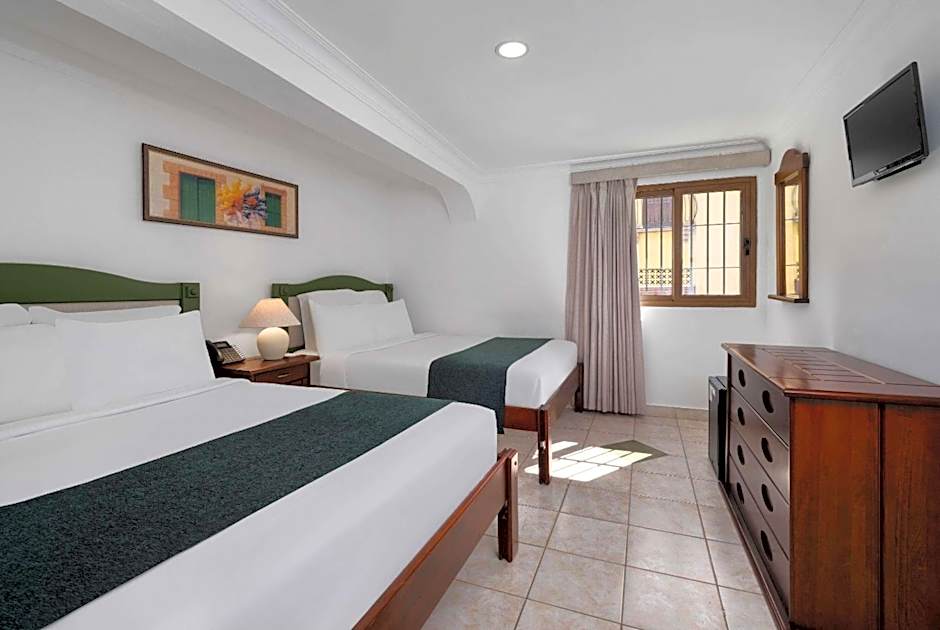 Gran Hotel Europa Santo Domingo, Trademark by Wyndham