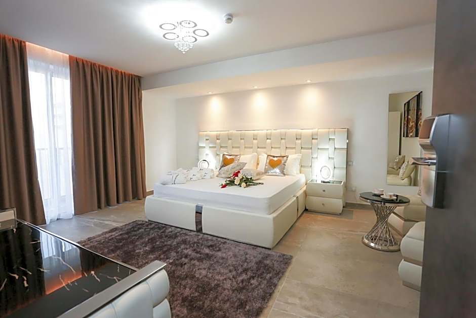J'Me Boutique Hotel - Adults only