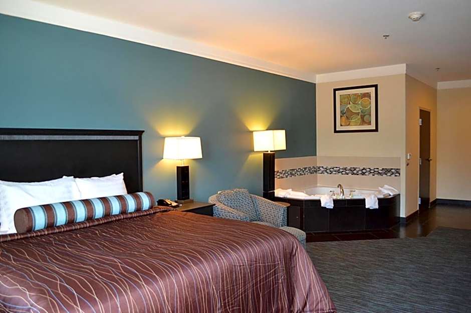 Red River Inn And Suites