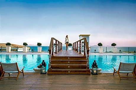 Mitsis Blue Domes Resort & Spa