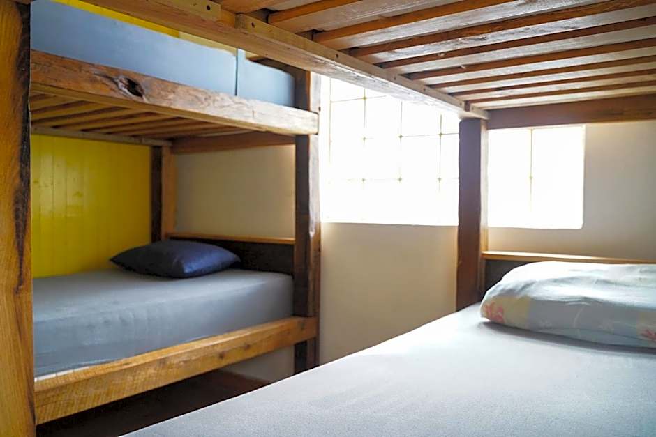Planinarski dom ''Bijele stijene'' Mountain lodge