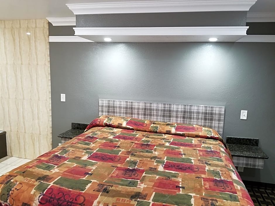 Rodeway Inn Commerce - Los Angeles