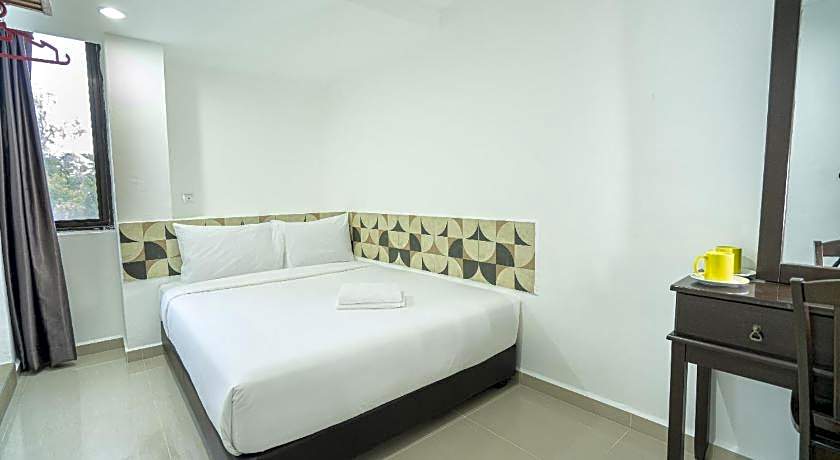 GRAND BAGAN HOTEL SDN BHD