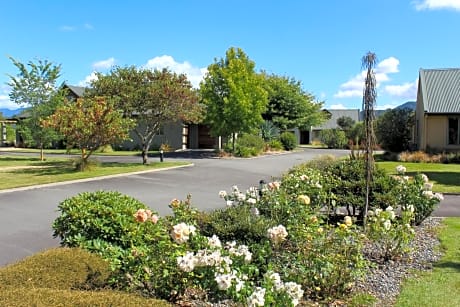 Vintner's Retreat