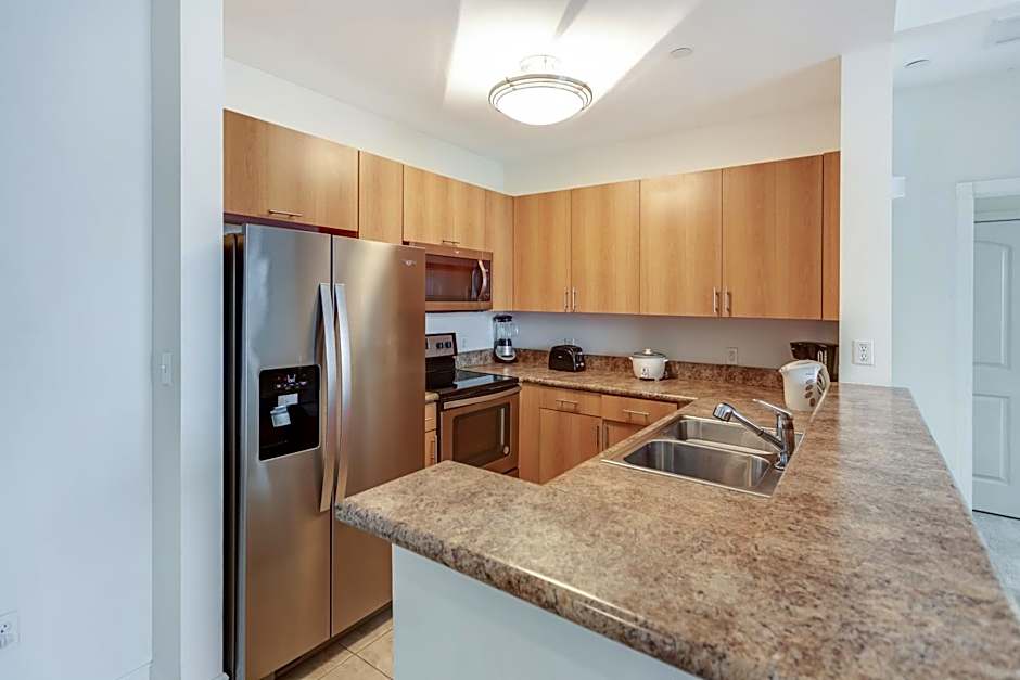 Dadeland Towers by Miami Vacations