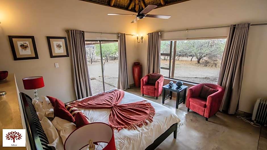 Zebula Golf and Wildlife Estate - Jackals Call Pax 8 - Moi Signature Luxury villa