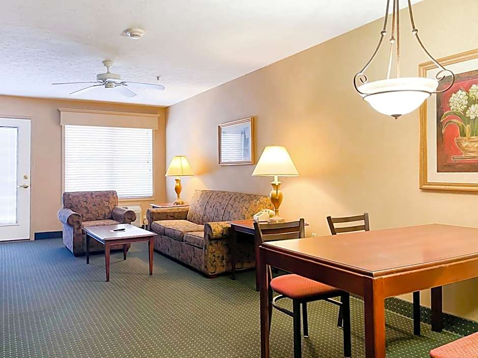 The Willowbrook Golf Hotel At Split Rock