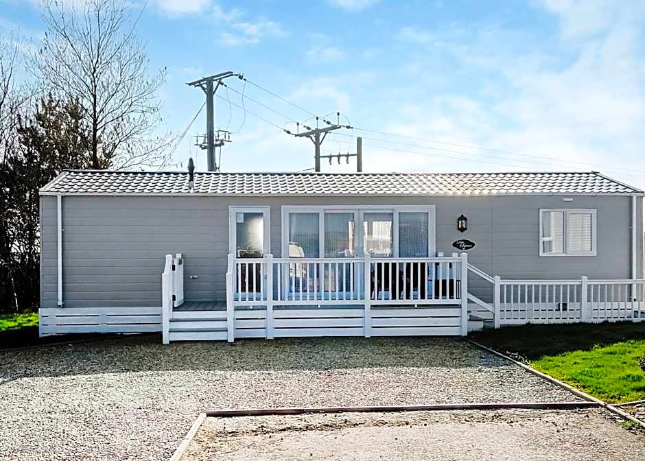 Looe Coastal Retreat