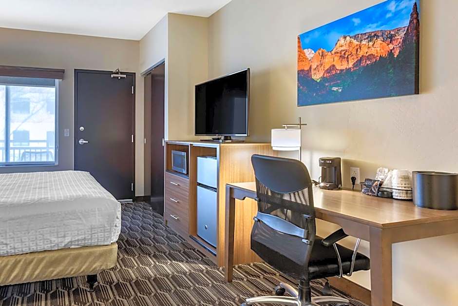 Best Western Plus Zion Canyon Inn & Suites